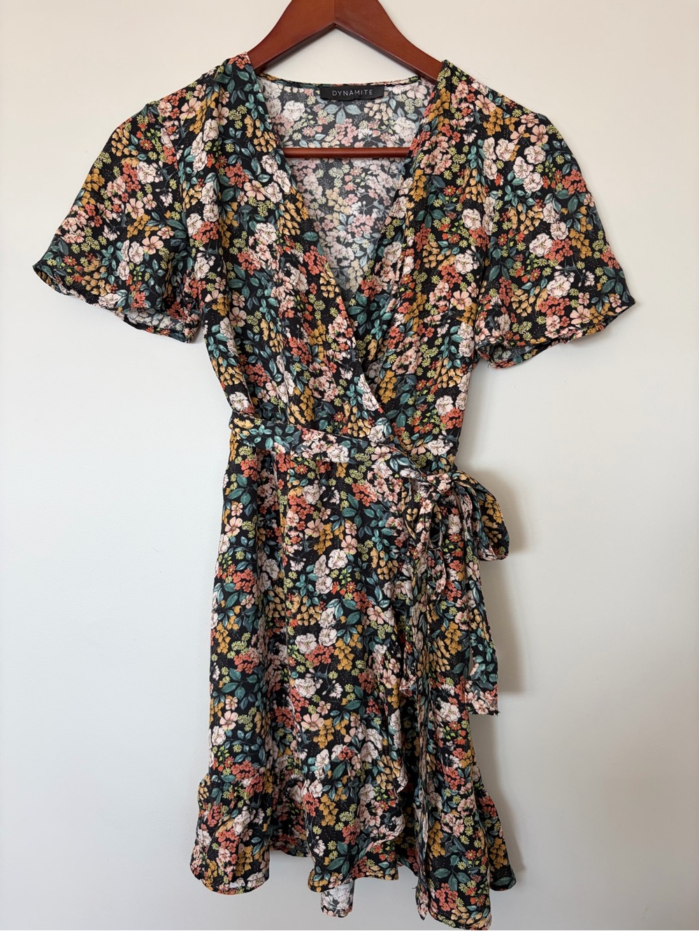 Dynamite V-Neck Ditsy Floral Short Sleeve Wrap Mini Dress